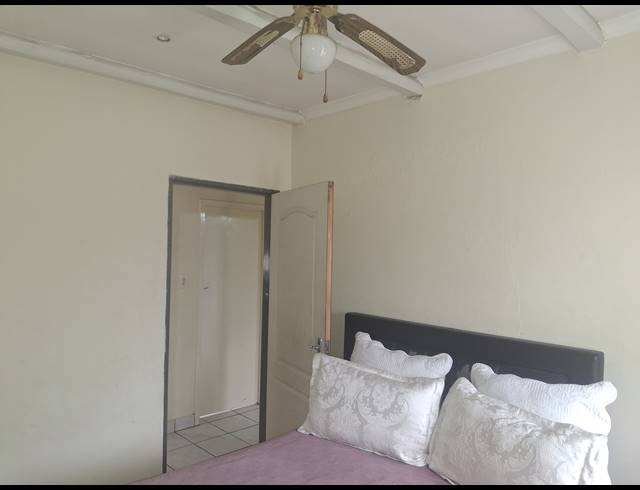 4 BEDROOM FREEHOLD FOR SALE IN BIRCH ACRES
